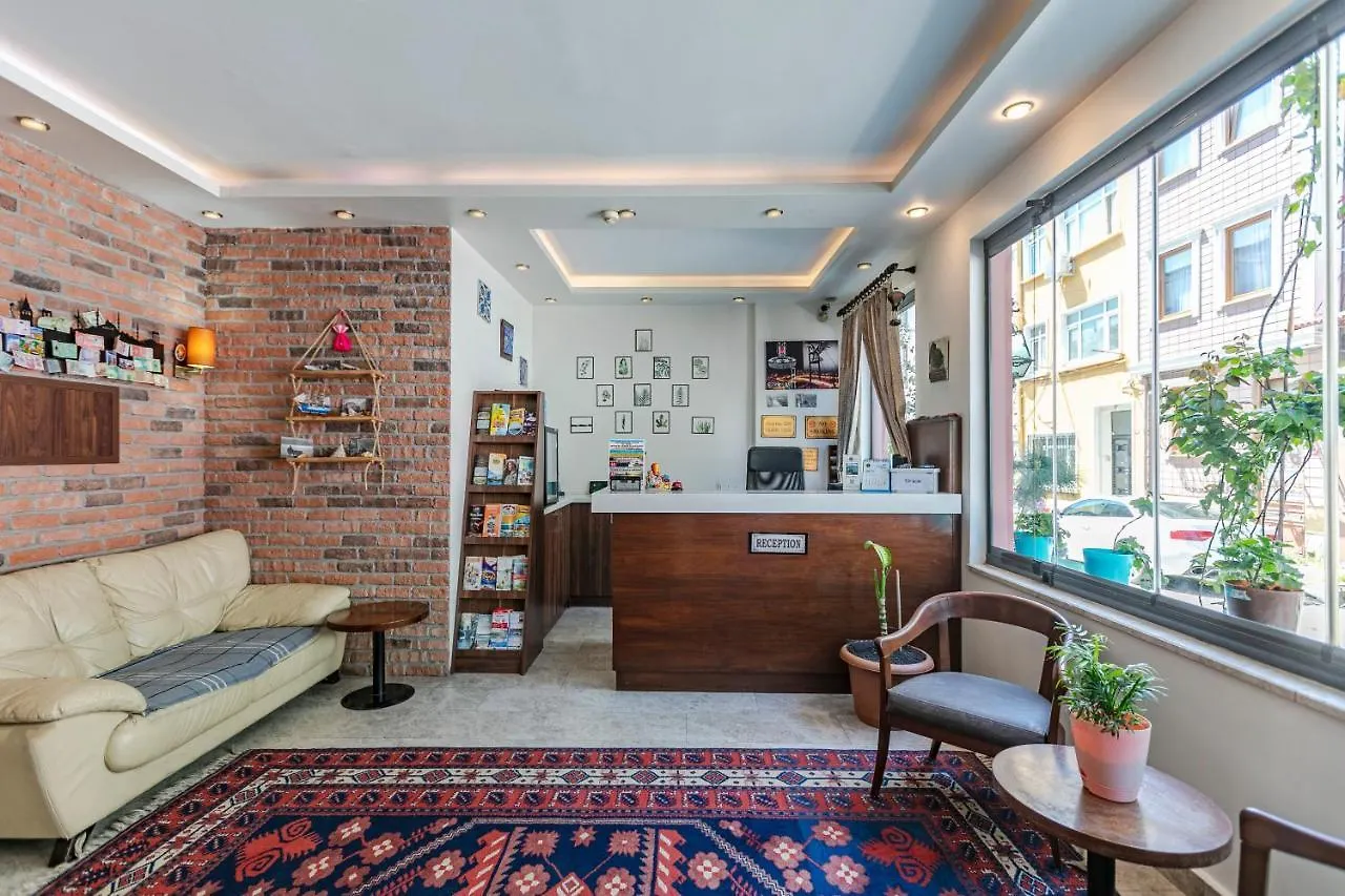 Stanpoli Hostel Стамбул 0*,
