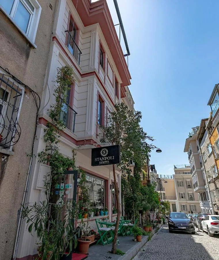 Stanpoli Hostel Стамбул